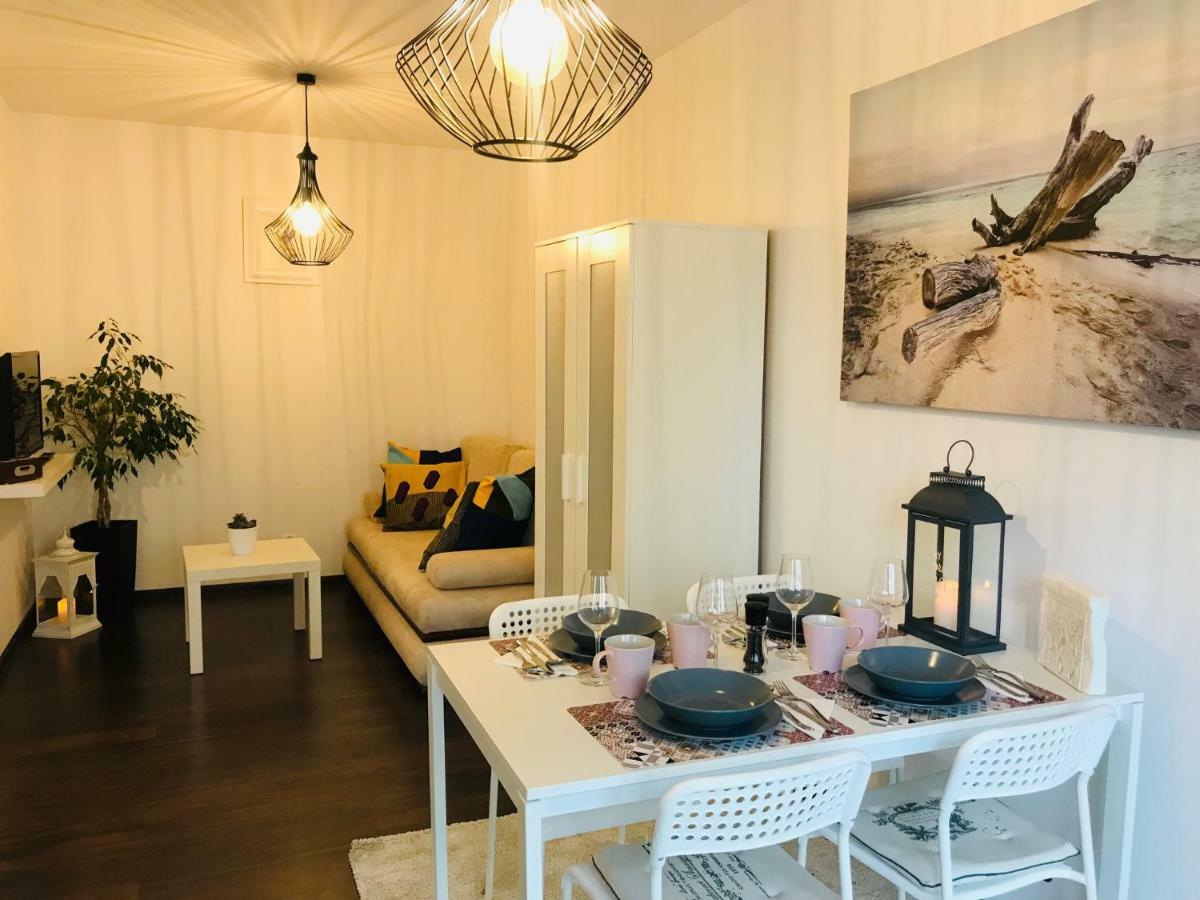 Bird House Apartment In The City Center Краків Екстер'єр фото