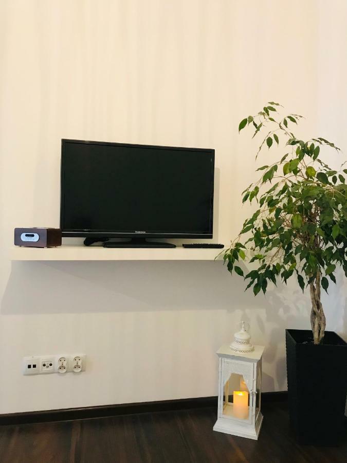 Bird House Apartment In The City Center Краків Екстер'єр фото